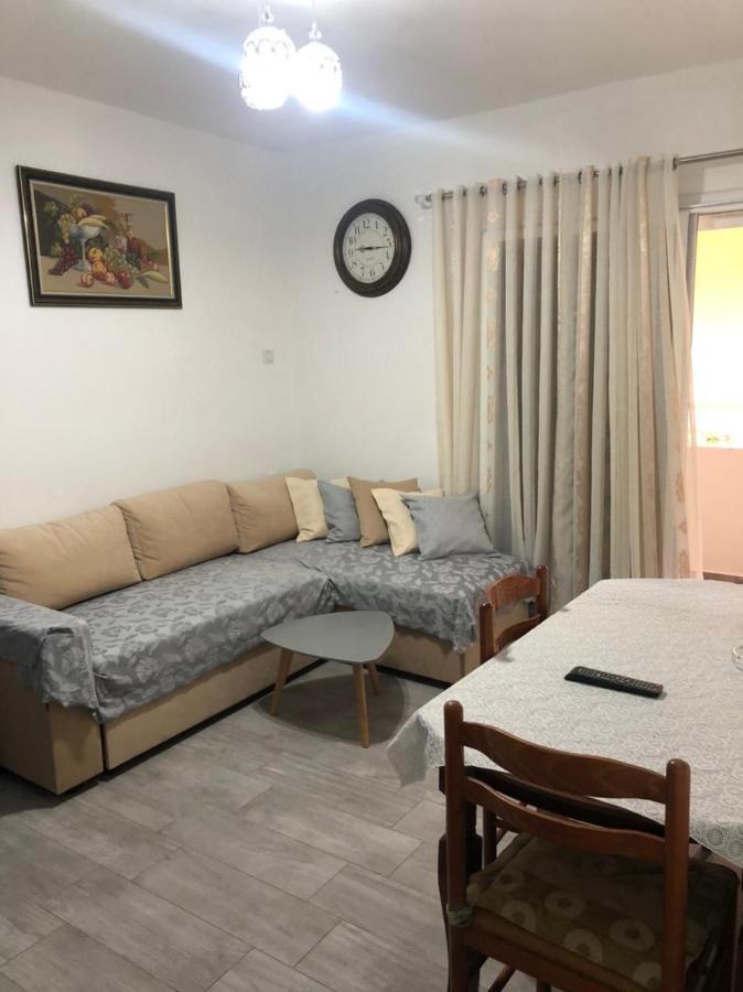 Sandri Apartment Himarë Exterior foto